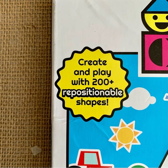 COLORFORMS Farm Picture Playset w/ Repositional Pieces for Story Fun Ages 3+ - Picture 7 of 14